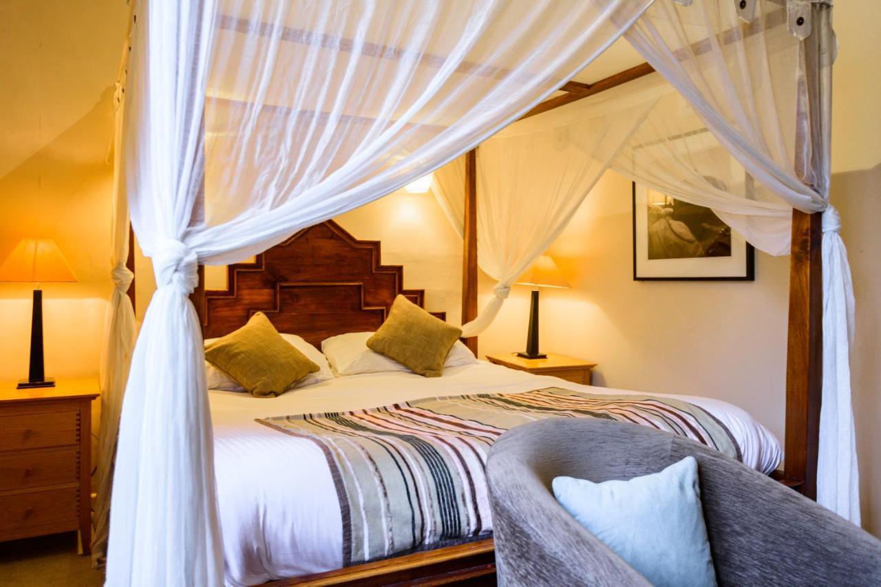 The Swan Hotel - Bradford-On-Avon מראה חיצוני תמונה