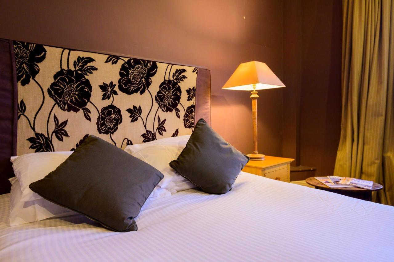 The Swan Hotel - Bradford-On-Avon מראה חיצוני תמונה